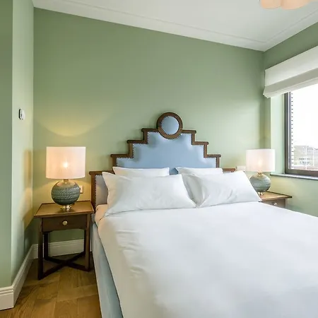 Twenty Eight Hotel 4*