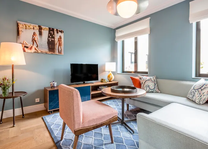 The July - Twenty Eight Отель 4*