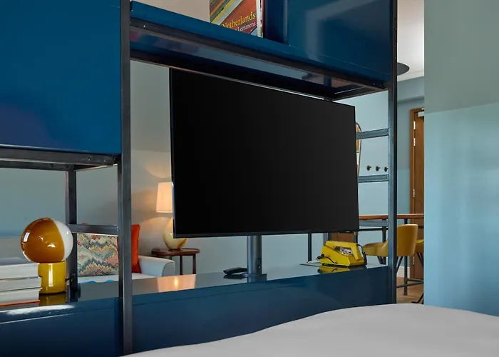 The July - Twenty Eight Отель Амстердам