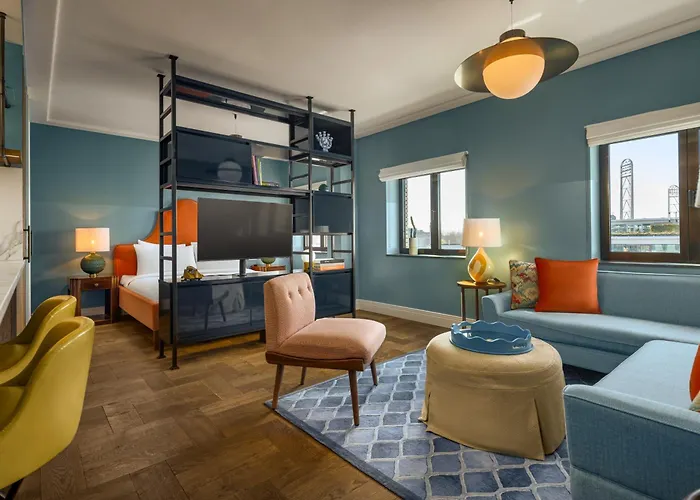 The July - Twenty Eight 4*