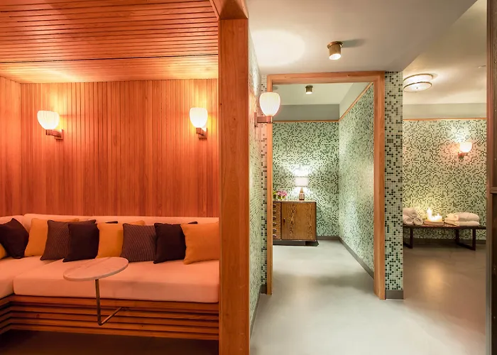 The July - Twenty Eight Отель 4*