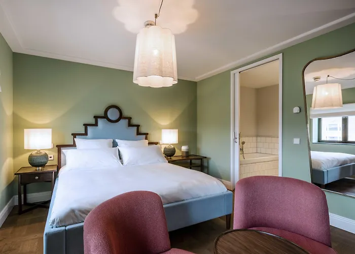 ホテル The July - Twenty Eight