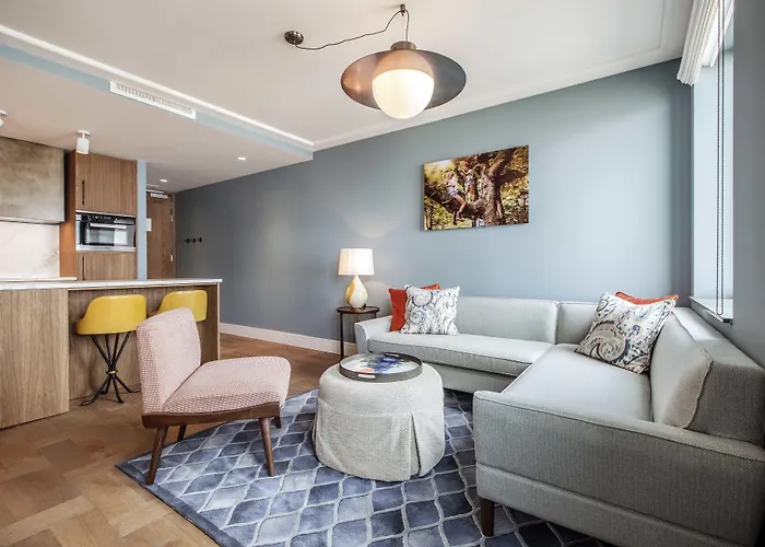 ホテル The July - Twenty Eight