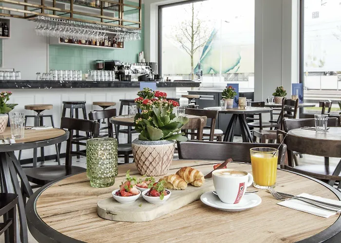 ホテル The July - Twenty Eight アムステルダム