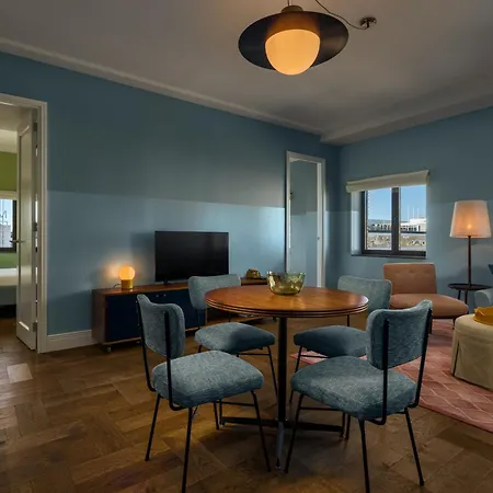 The July - Twenty Eight 4*